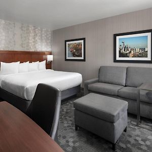 King Guest Room